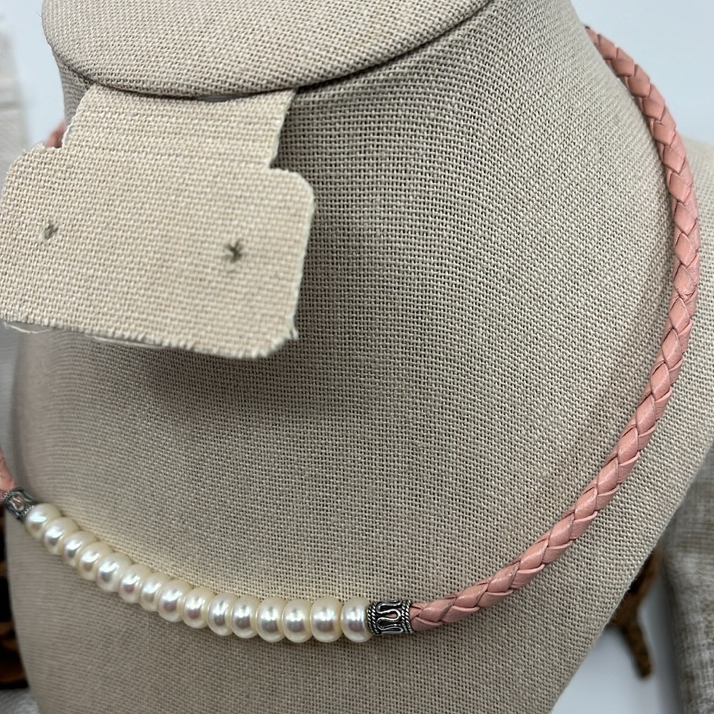Vintage Pearl & Sterling Silver Pink Genuine Leather Necklace 16" Adjustable - Picture 4 of 11